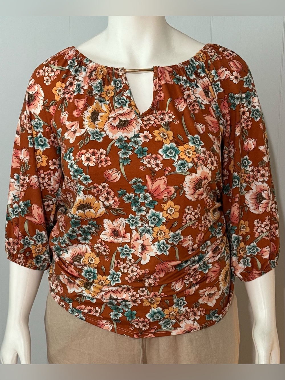 Arabella Floral Rust Peasant Blouse with Keyhole Neckline NWT Size 1X